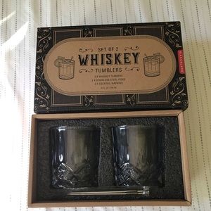 NWOT - whiskey tumblers